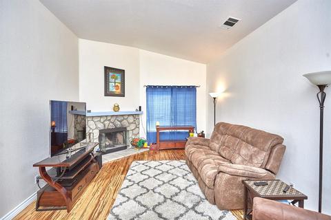 15135 Halinor St, Hesperia, CA 92345 photo 6