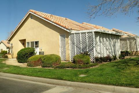19005 Primrose Ln, Apple Valley, CA 92308 photo 2