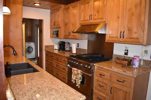 911 Evergreen Rd, Wrightwood, CA 92397 photo 15