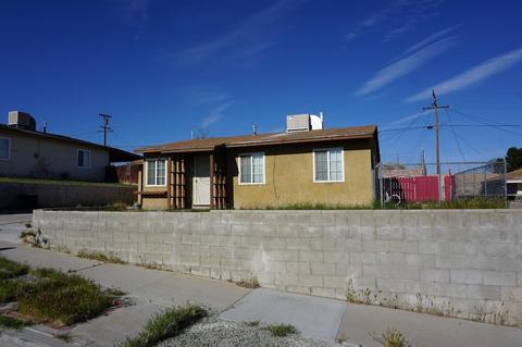 720 Belinda Ave, Barstow, CA 92311 photo 3