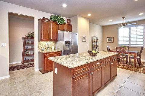 10389 Darby Rd, Apple Valley, CA 92308 photo 9
