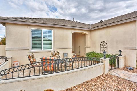 10389 Darby Rd, Apple Valley, CA 92308 photo 4