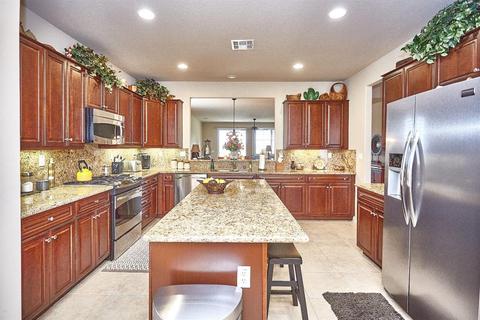 10389 Darby Rd, Apple Valley, CA 92308 photo 5