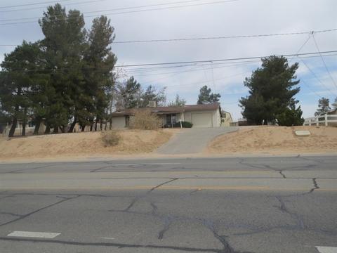 19244 Rocksprings Rd, Hesperia, CA 92345 photo 14