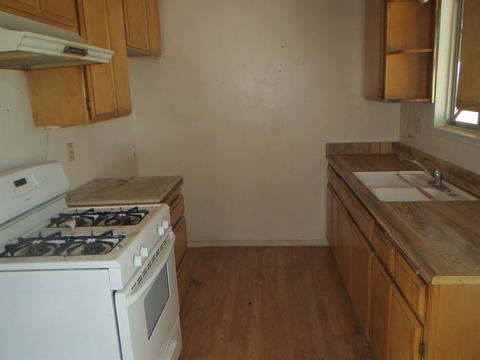 19244 Rocksprings Rd, Hesperia, CA 92345 photo 4