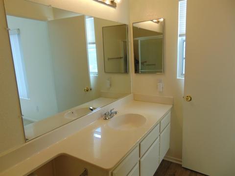 10841 Wakefield St E, Adelanto, CA 92301 photo 23
