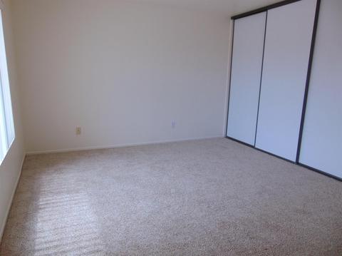 10841 Wakefield St E, Adelanto, CA 92301 photo 19