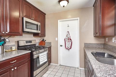 16653 Mesa St, Hesperia, CA 92345 photo 8