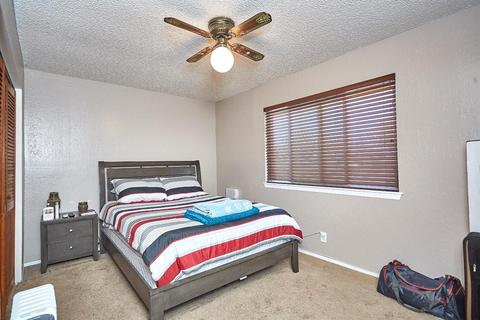 16653 Mesa St, Hesperia, CA 92345 photo 14