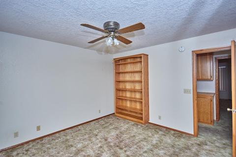 8929 Guava Ave, Hesperia, CA 92345 photo 15