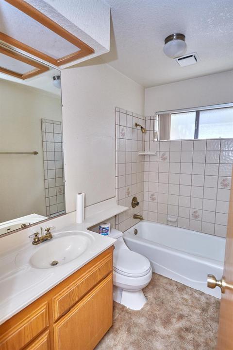 8929 Guava Ave, Hesperia, CA 92345 photo 20