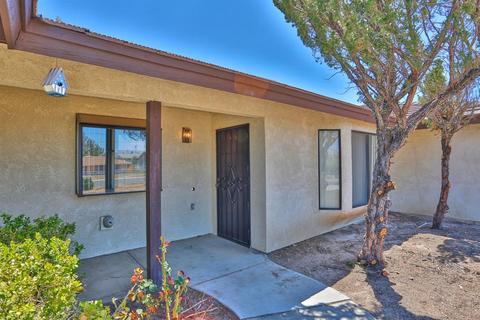 8929 Guava Ave, Hesperia, CA 92345 photo 2