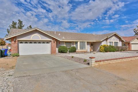 13442 Cuyamaca Rd, Apple Valley, CA 92308 photo 1