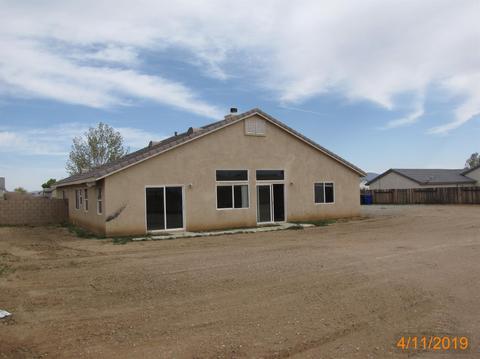 21131 Nisqually Rd, Apple Valley, CA 92308 photo 2