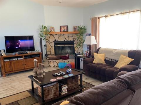 17822 Deodar St, Hesperia, CA 92345 photo 6