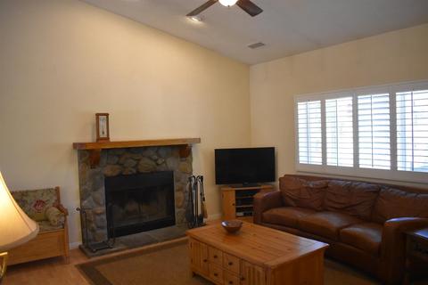 977 Pheasant Rd, Wrightwood, CA 92397 photo 6