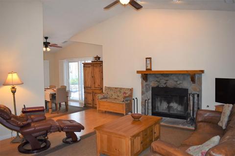 977 Pheasant Rd, Wrightwood, CA 92397 photo 5