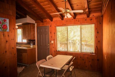 1590 Linnet Rd, Wrightwood, CA 92397 photo 7