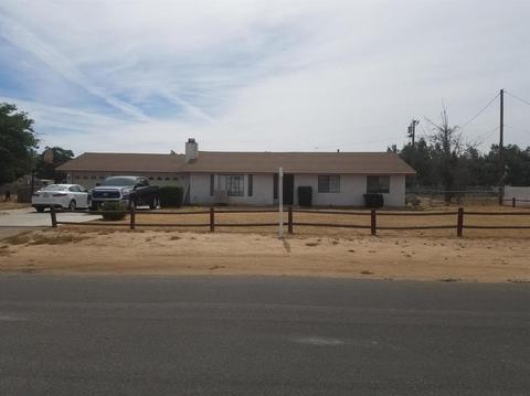 12399 Omak Rd, Apple Valley, CA 92308 photo 1