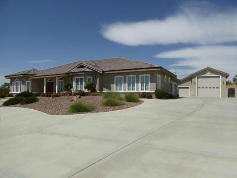 20024 Sonoma Rd, Apple Valley, CA 92308 photo 3