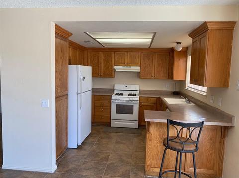20941 Cayuga Rd, Apple Valley, CA 92308 photo 3
