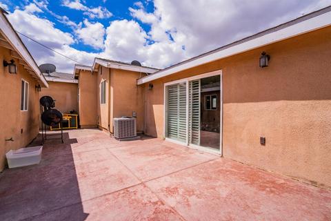 1004 S Washington Ave, Compton, CA 90221 photo 16