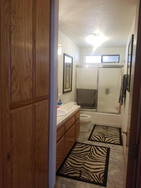 11743 Oakwood Ave, Hesperia, CA 92345 photo 8