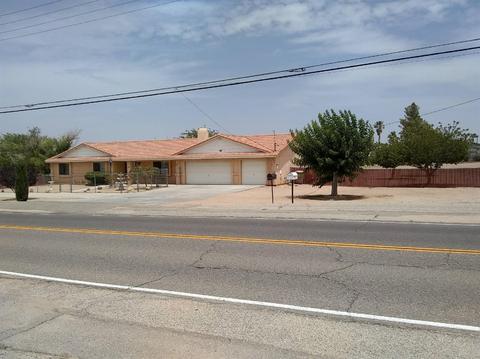 11743 Oakwood Ave, Hesperia, CA 92345 photo 2