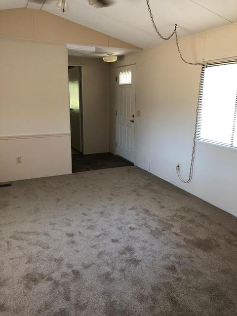 32435 Morse Ln, Lucerne Valley, CA 92356 photo 5