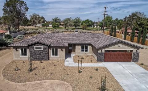 19983 Crow Rd, Apple Valley, CA 92307 photo 1