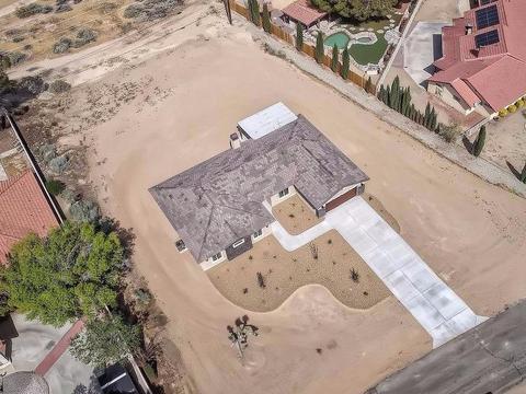 19983 Crow Rd, Apple Valley, CA 92307 photo 4
