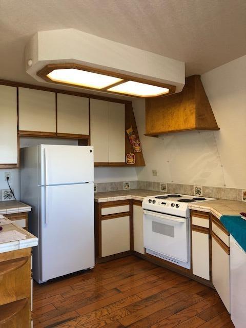 8540 Sky Line Dr, Pinon Hills, CA 92372 photo 4