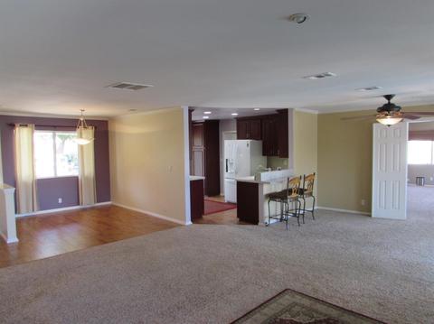 17771 Eucalyptus St, Hesperia, CA 92345 photo 4