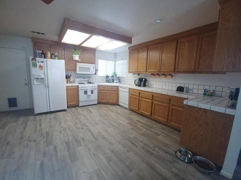 17771 Eucalyptus St, Hesperia, CA 92345 photo 45