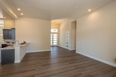 26821 Silver Lakes Pkwy, Helendale, CA 92342 photo 7