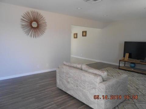 1704 Paloma St, Barstow, CA 92311 photo 5