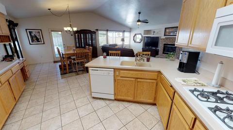 12834 Skyline Ranch Pl, Apple Valley, CA 92308 photo 19