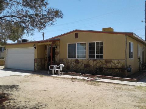 808 Lillian Dr, Barstow, CA 92311 photo 2