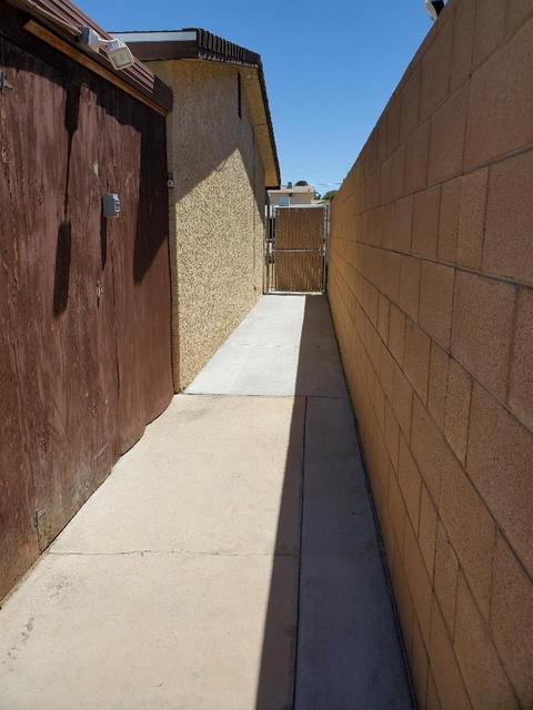 1621 De Anza St, Barstow, CA 92311 photo 3