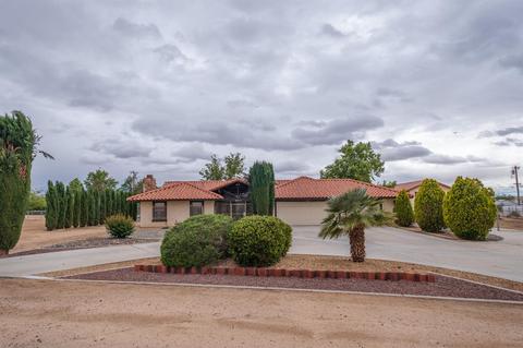 18371 Winnetka Rd, Apple Valley, CA 92307 photo 2