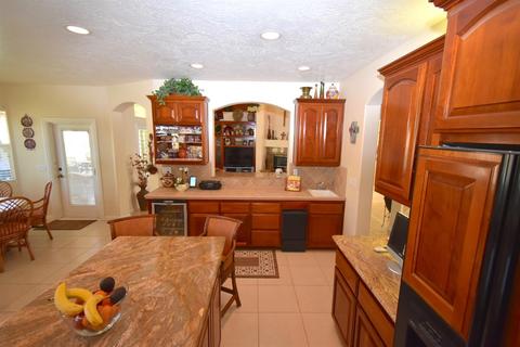 16248 Ridge View Dr, Apple Valley, CA 92307 photo 12