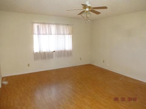 16693 Mesa St, Hesperia, CA 92345 photo 3