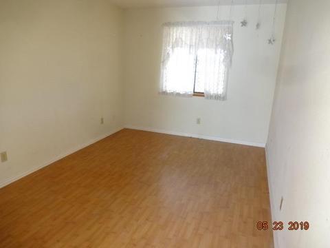 16693 Mesa St, Hesperia, CA 92345 photo 7