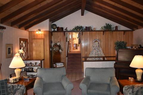 549 Oriole Rd, Wrightwood, CA 92397 photo 19