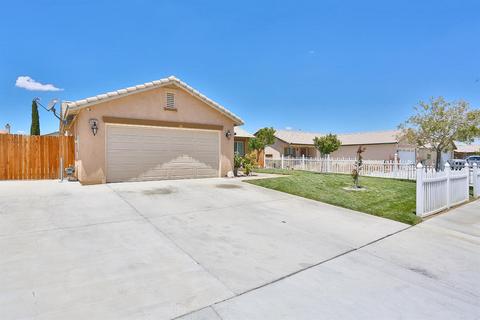 15012 Huntington St, Adelanto, CA 92301 photo 2