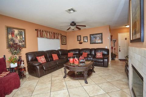 15012 Huntington St, Adelanto, CA 92301 photo 6