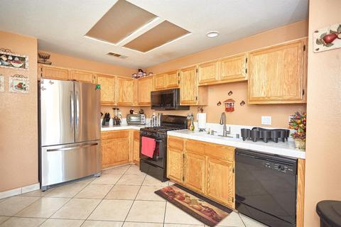 15012 Huntington St, Adelanto, CA 92301 photo 14