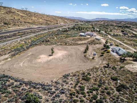 12556 Silverwood St, Hesperia, CA 92345 photo 16