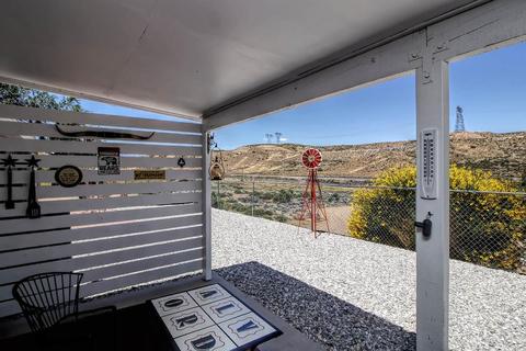 12556 Silverwood St, Hesperia, CA 92345 photo 32