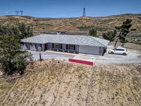 12556 Silverwood St, Hesperia, CA 92345 photo 2